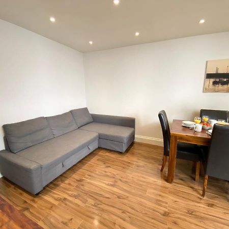 Stylish Maisonette And Studio In Victoria ロンドン エクステリア 写真