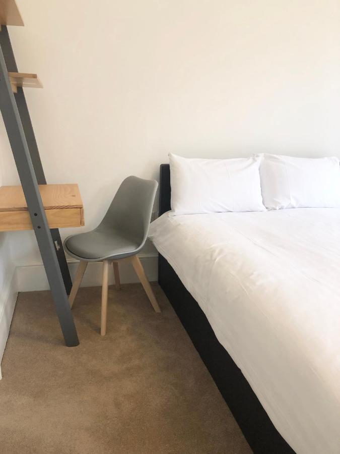 Stylish Maisonette And Studio In Victoria ロンドン エクステリア 写真