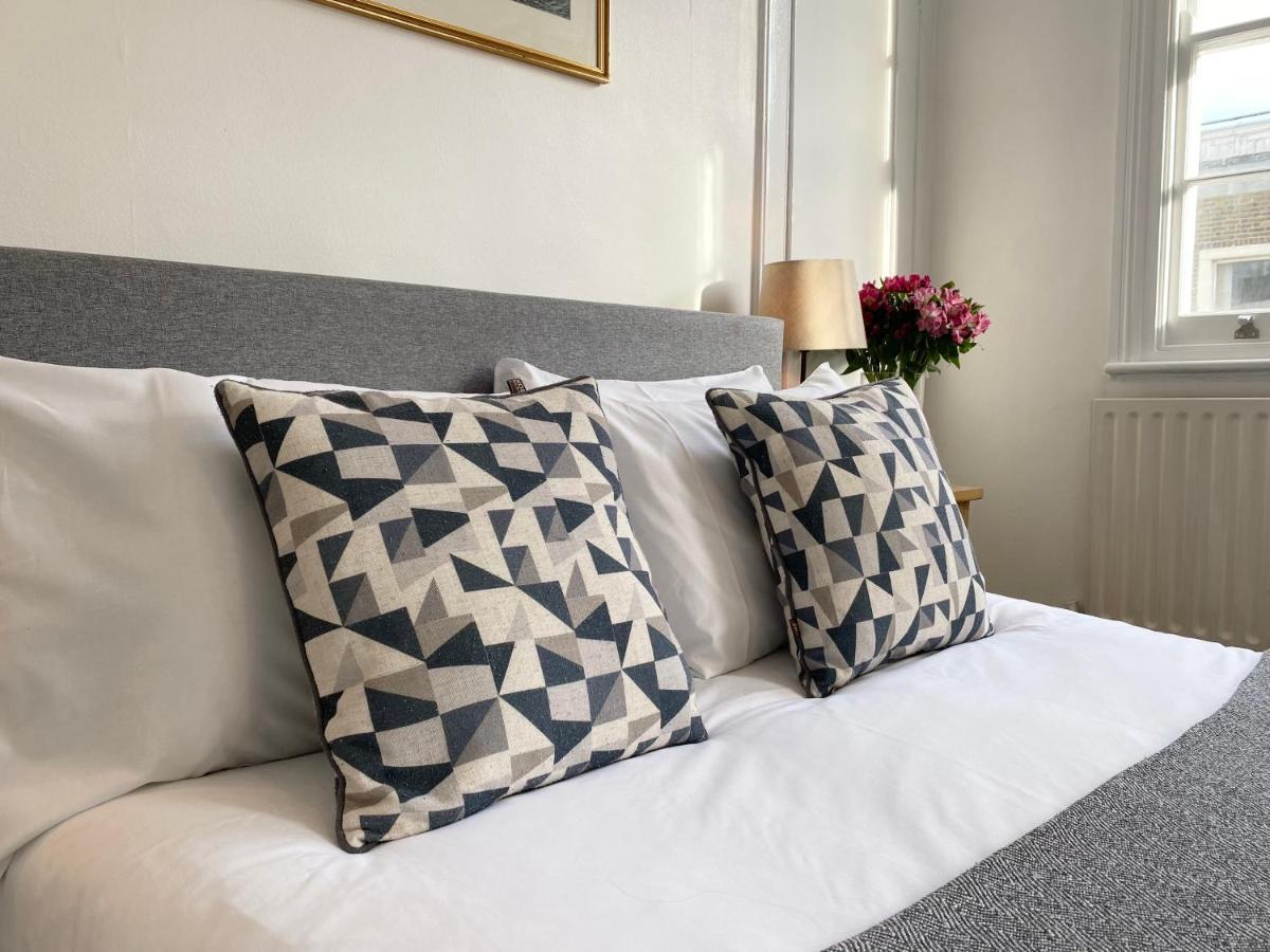 Stylish Maisonette And Studio In Victoria ロンドン エクステリア 写真