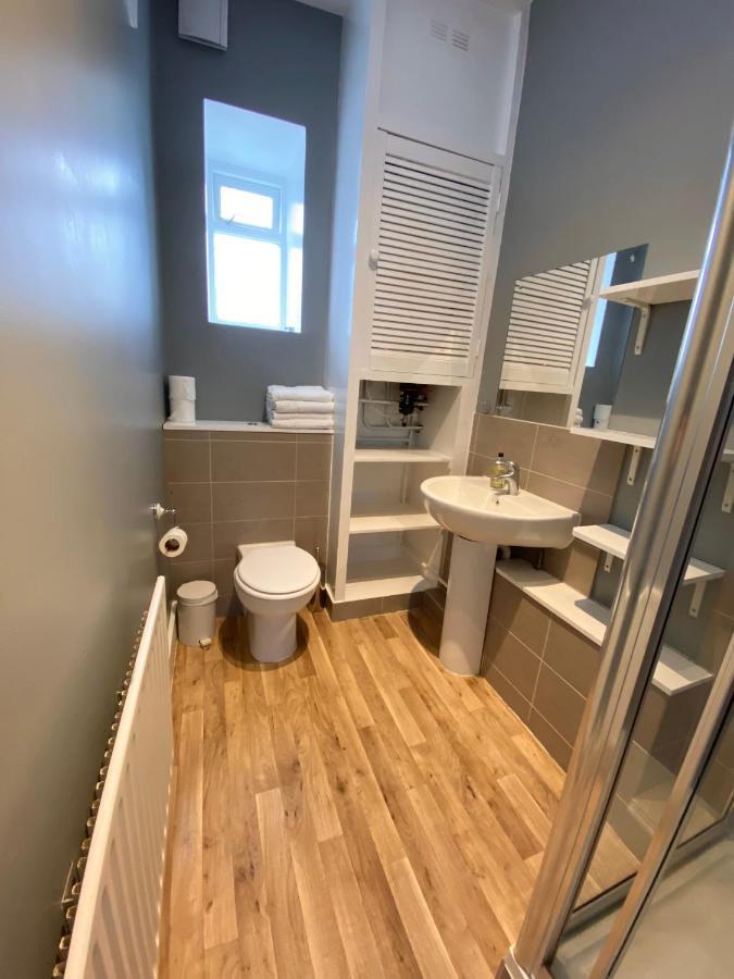Stylish Maisonette And Studio In Victoria ロンドン エクステリア 写真