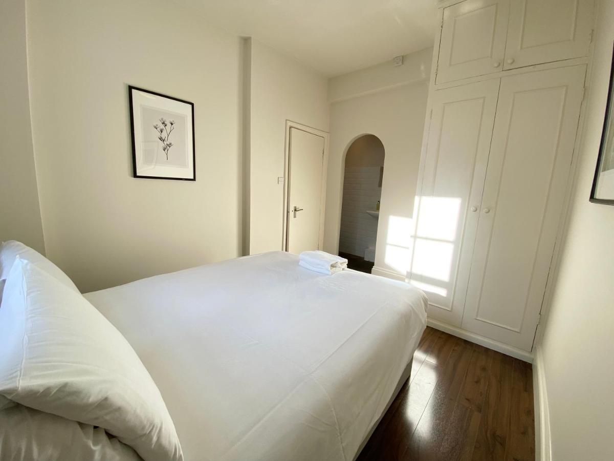 Stylish Maisonette And Studio In Victoria ロンドン エクステリア 写真