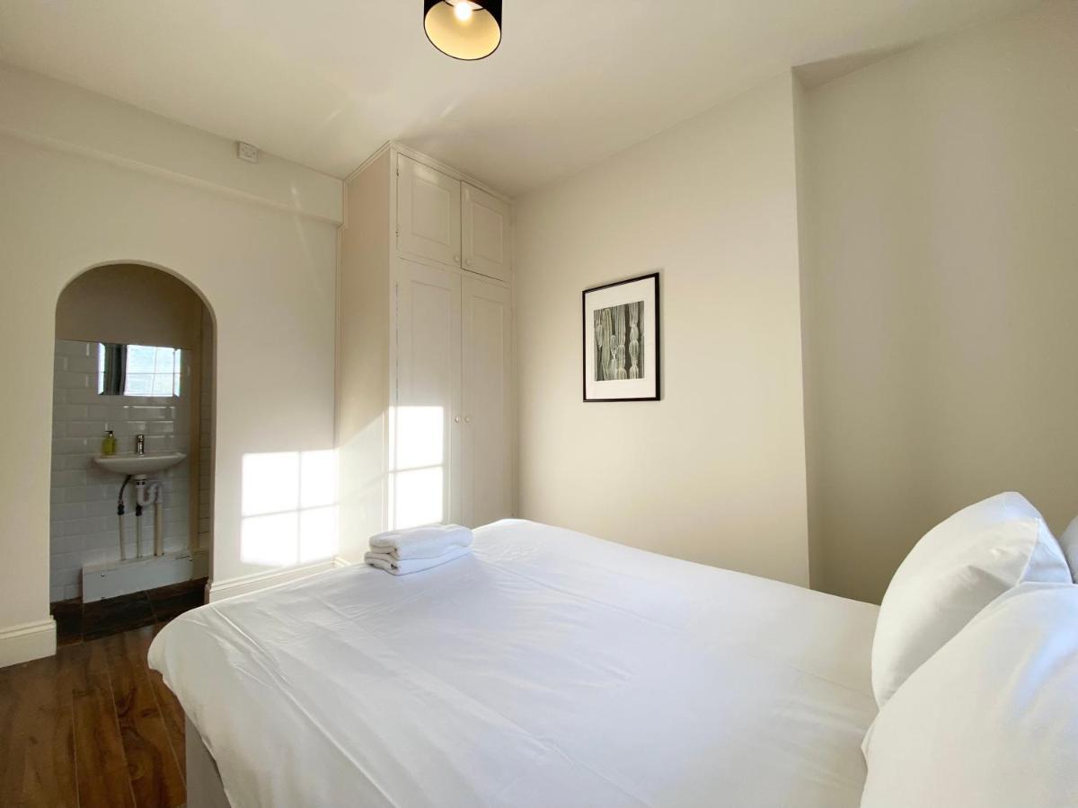 Stylish Maisonette And Studio In Victoria ロンドン エクステリア 写真