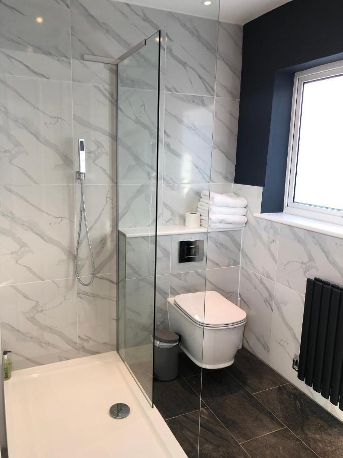 Stylish Maisonette And Studio In Victoria ロンドン エクステリア 写真